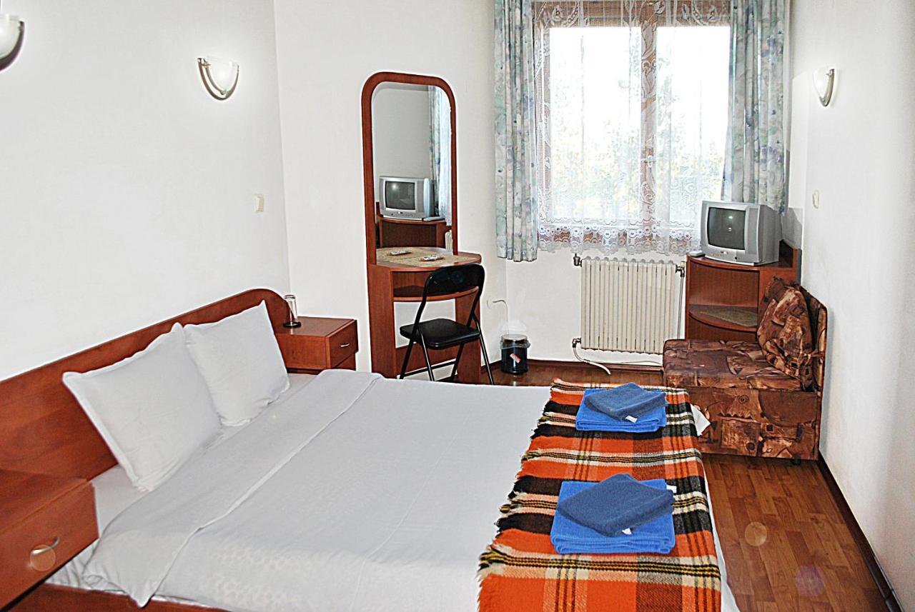 Family Hotel Zora Sofia Eksteriør bilde